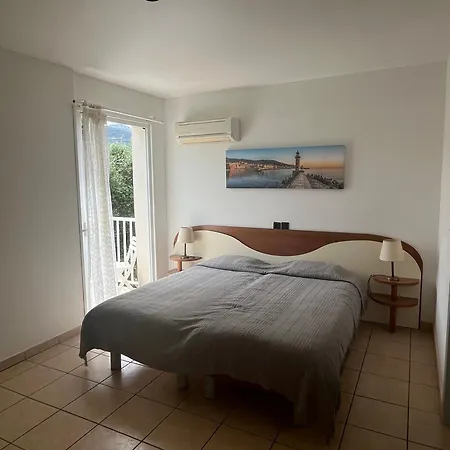 Les Maristella, De Gamme A Deux Pas De La * Aregno