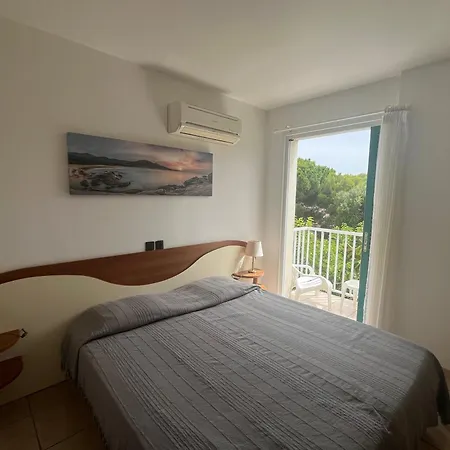 Les Maristella, De Gamme A Deux Pas De La * Aregno