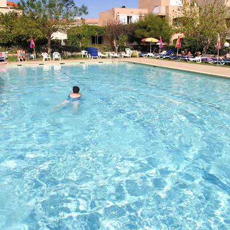 Les Maristella, De Gamme A Deux Pas De La *