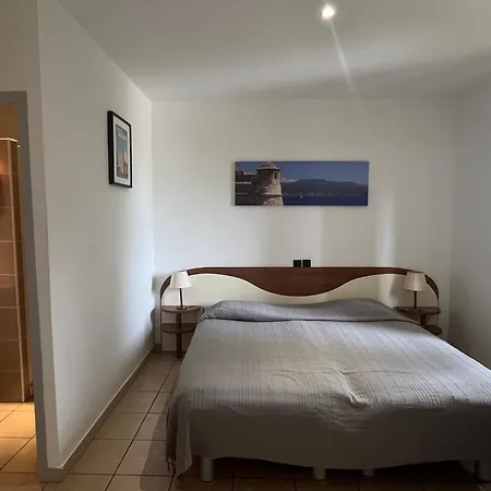 Les Maristella, De Gamme A Deux Pas De La * Aregno