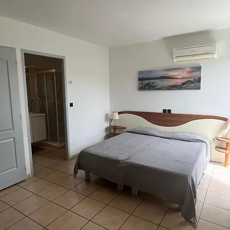 Les Maristella, De Gamme A Deux Pas De La * Aregno