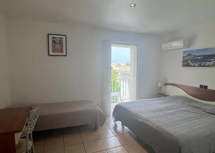 Les Maristella, De Gamme A Deux Pas De La * Aregno