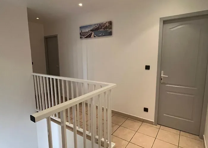 度假居 Les Maristella, De Gamme A Deux Pas De La *