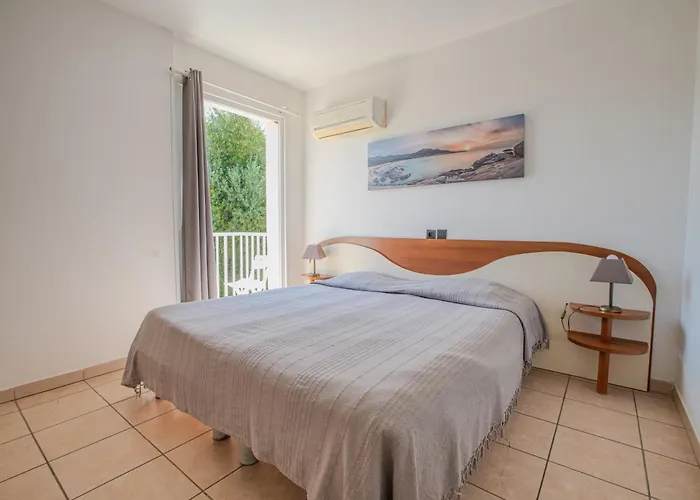 度假居 Les Maristella, De Gamme A Deux Pas De La